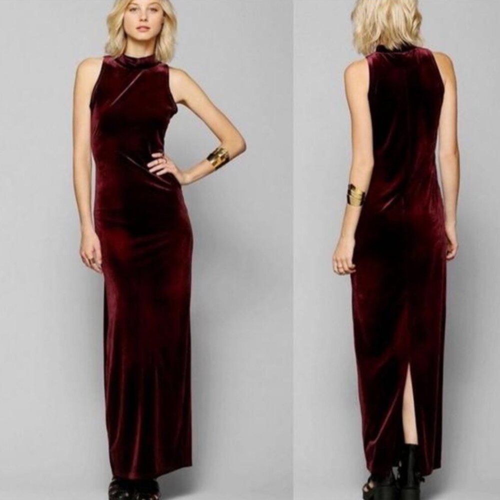 MINKPINK Burgundy Velvet Maxi Dress NWT, Size Small